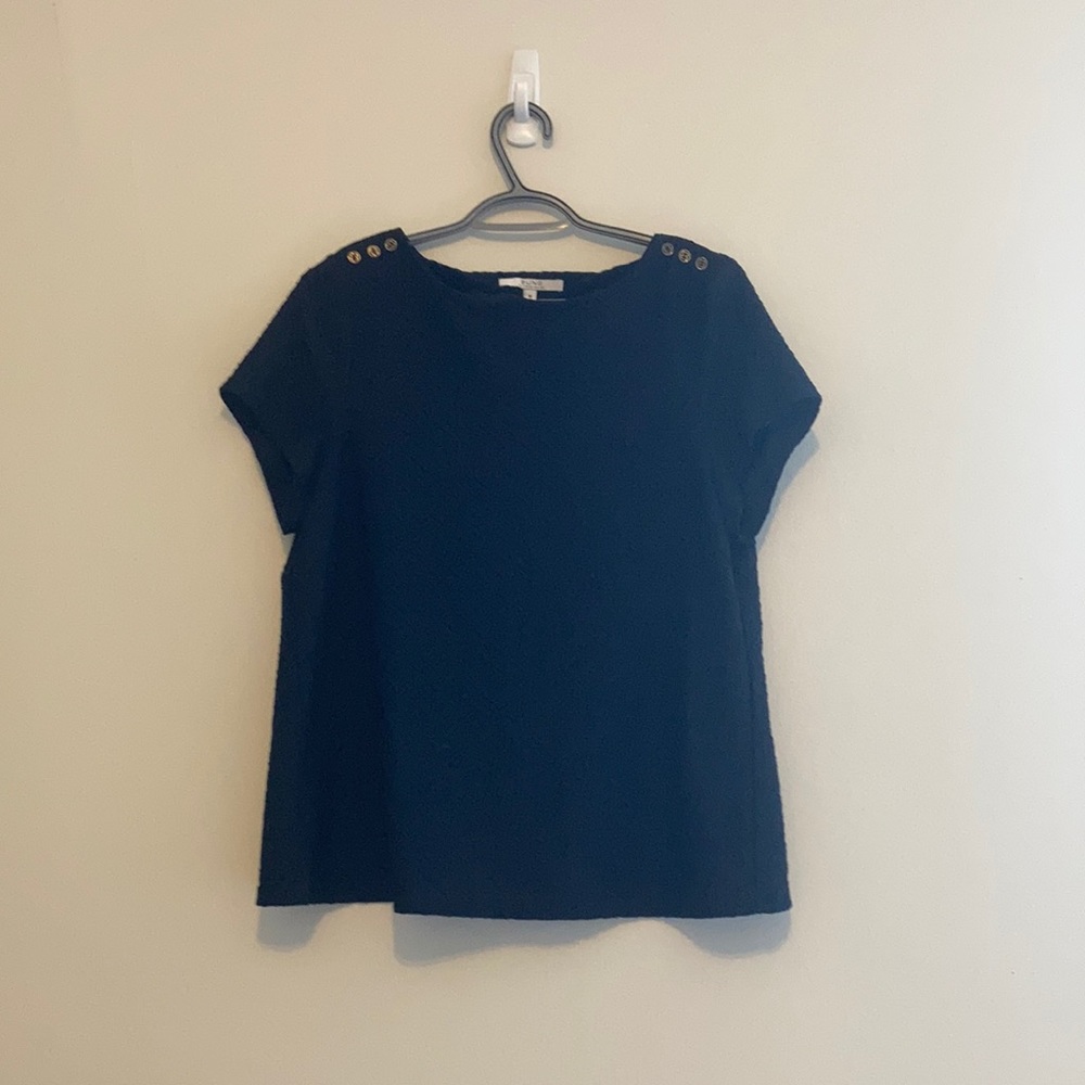 Open Back Sung T Shirt